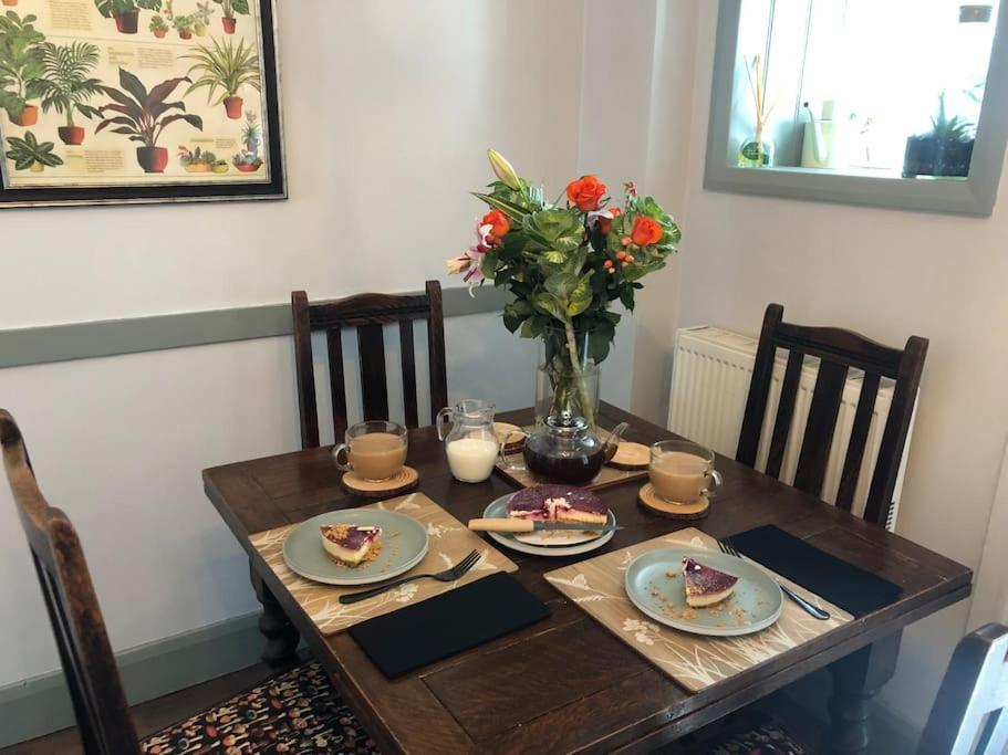 Villa *Stunning* The Botanist Rest Ventnor Iow Extérieur photo